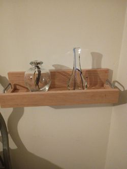 Custom built out of salad three-quarter inch oak measurements of a 18 in Long 6 in wide