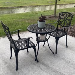 Bistro Table Set,3 PCs Cast Aluminum Outdoor Furniture Weather Resistant Patio Table and Chairs
