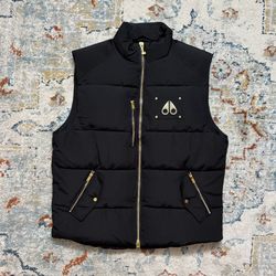 Men’s winter Vest size L/XL  Price Firm Not Negotiable.