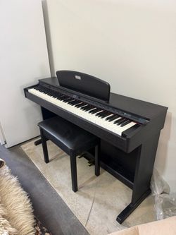 Williams Digital Piano – Like New + Leather Bench – $400