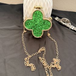 New Gold Clover evening bag with Green Glitter Inlay