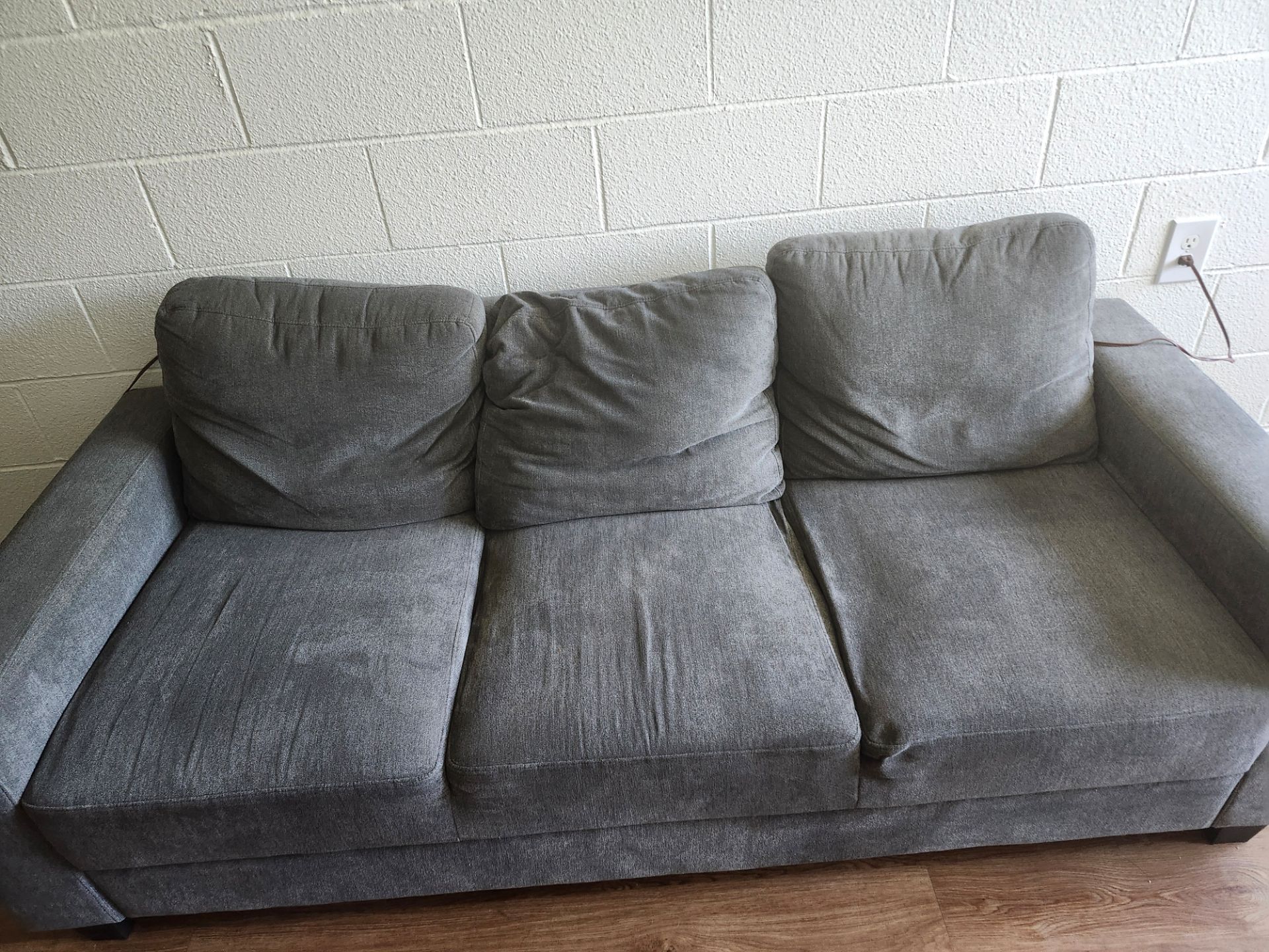 Gray sleeper couch ๐