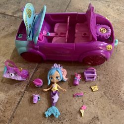 Shopkins Happy Places Mermaid Tails Coral Cruiser Convertible Car Playset