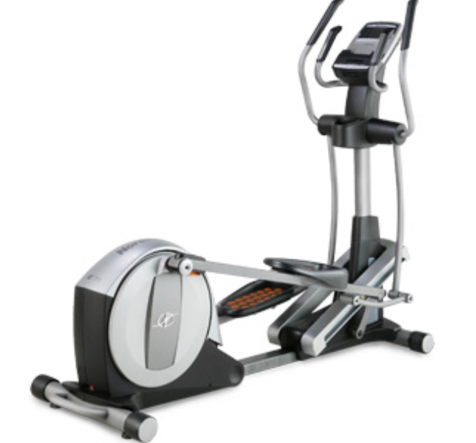 NordicTrack E7.1 Elliptical Trainer With Spacesaver Design