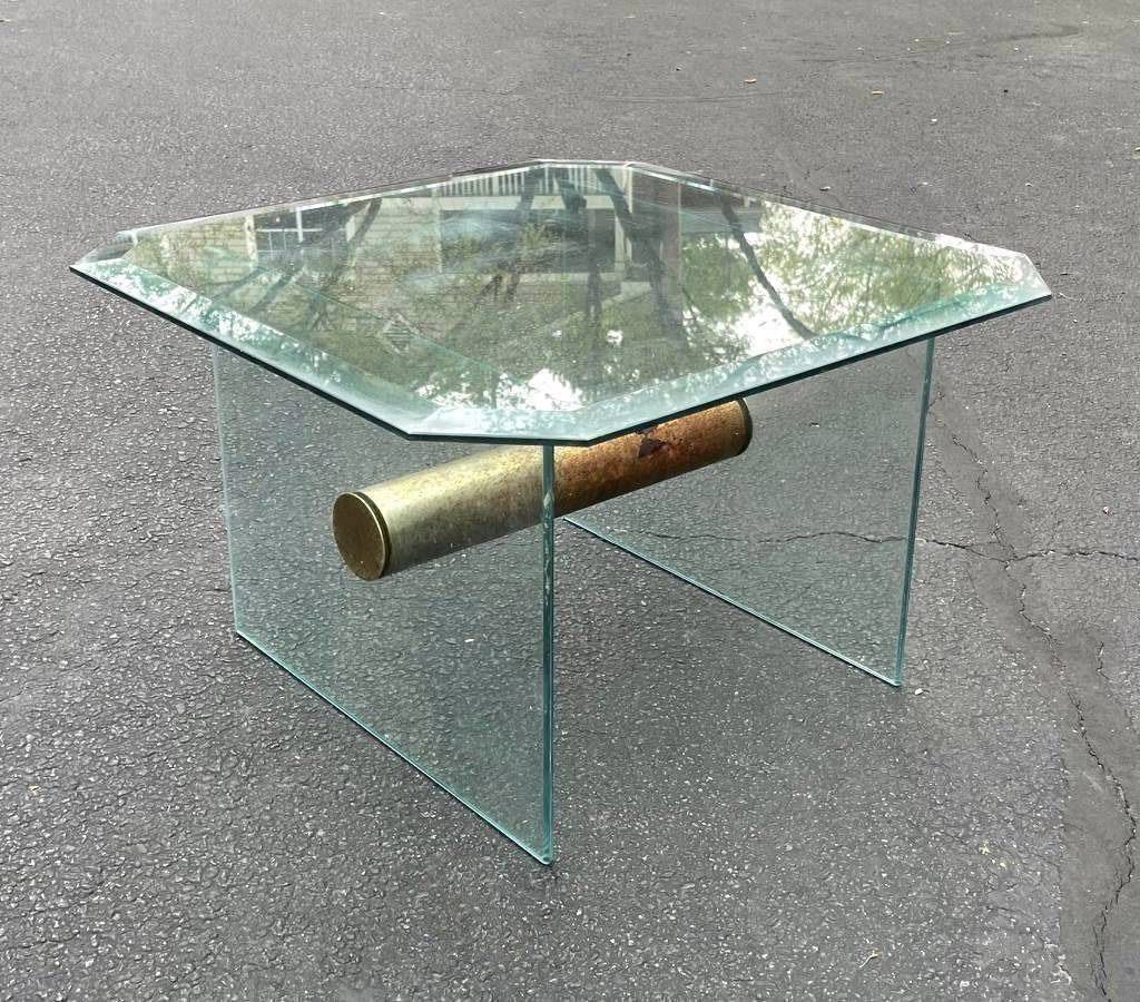 Vintage 1970s Mid Century Modern MCM Beveled Tempered Glass And Brass Cylinder Coffee Side End Accent Table