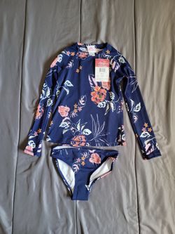 Bathing suit