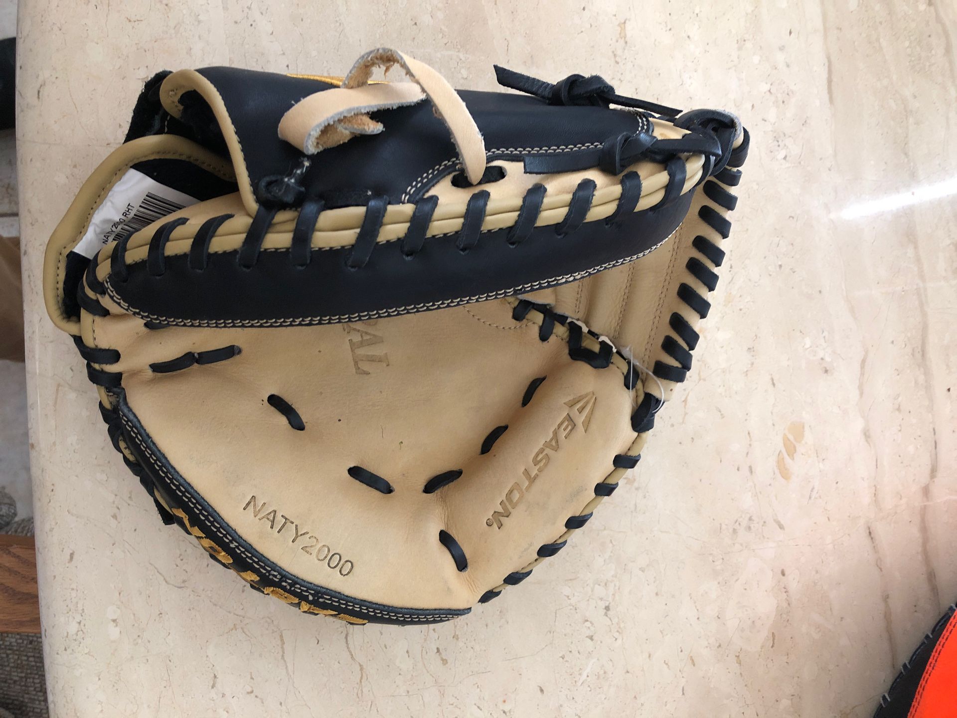 Youth Easton catchers glove mitt baseball