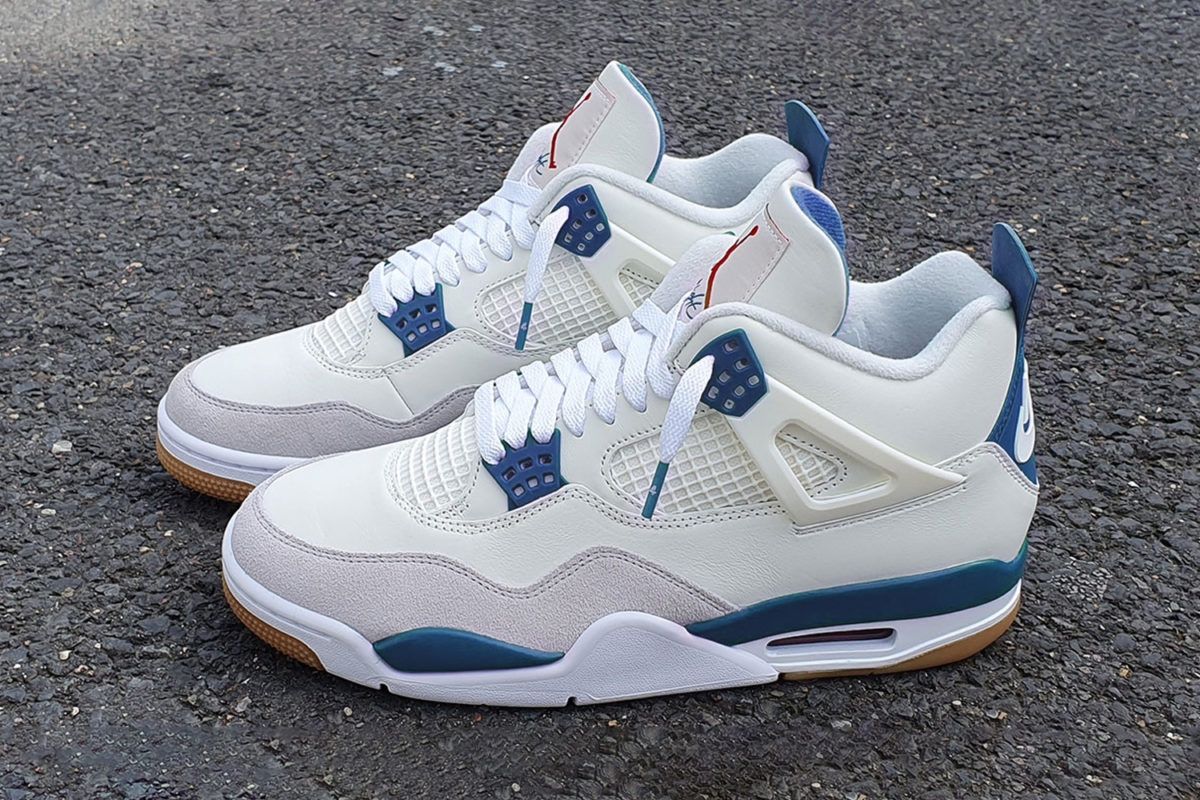 Jordan 4 Navy