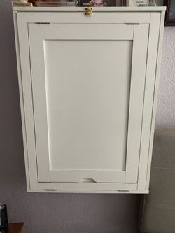 Wall desk