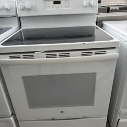 GE Stove 