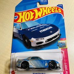 Hot Wheels ‘95 Mazda RX-7