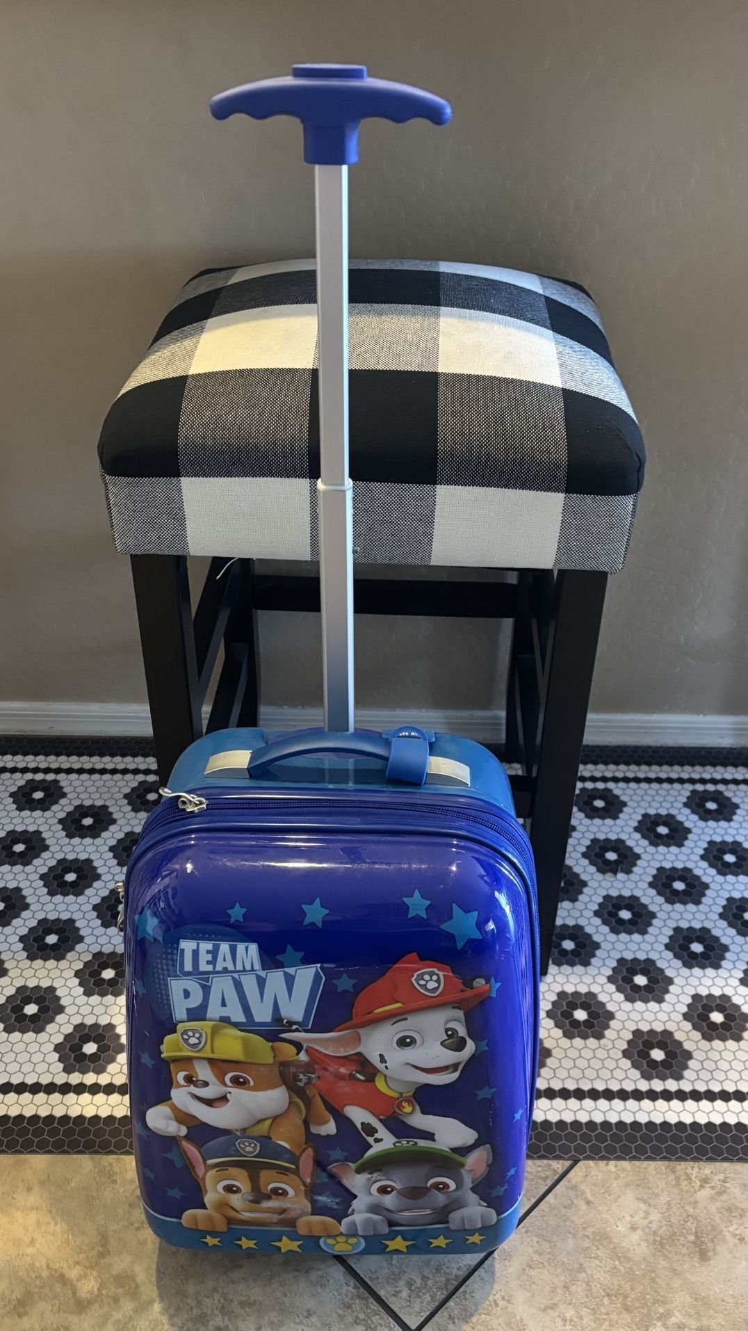 kids rolling suitcase