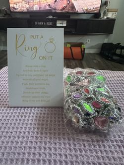 PUT A RING ON IT BRIDAL GAME