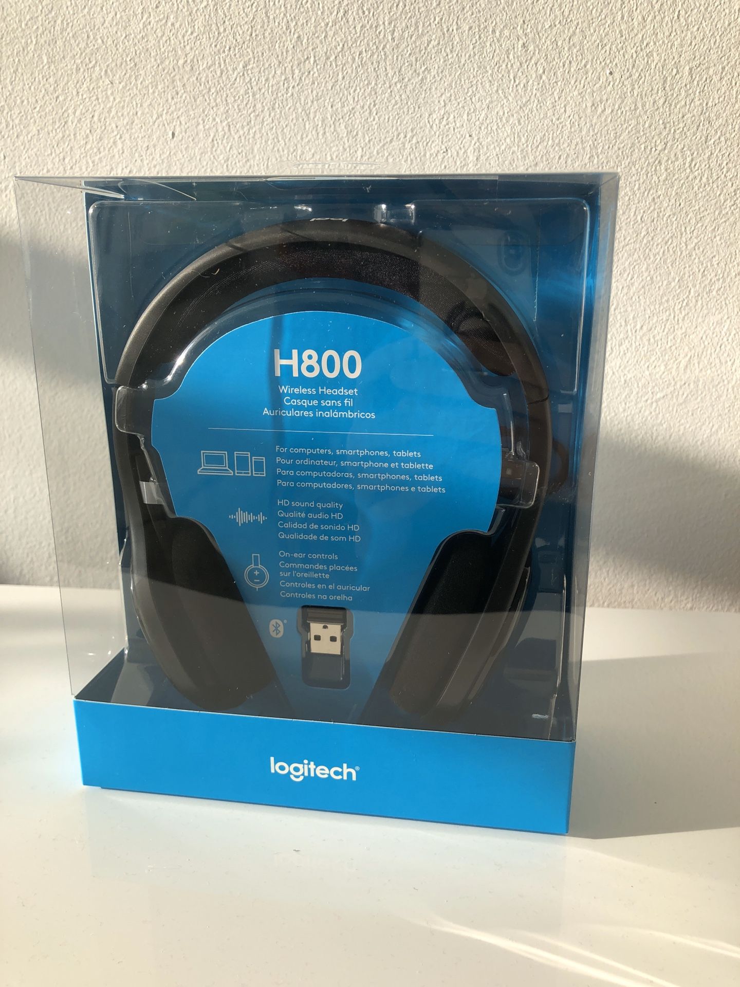 H800 Logitech wireless and Bluetooth premium headphone. (Unopened)