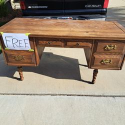 FREE Desk