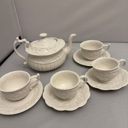 Grace’s Teaware White Embossed Tea Set – Teapot + 4 Cups & Saucers
