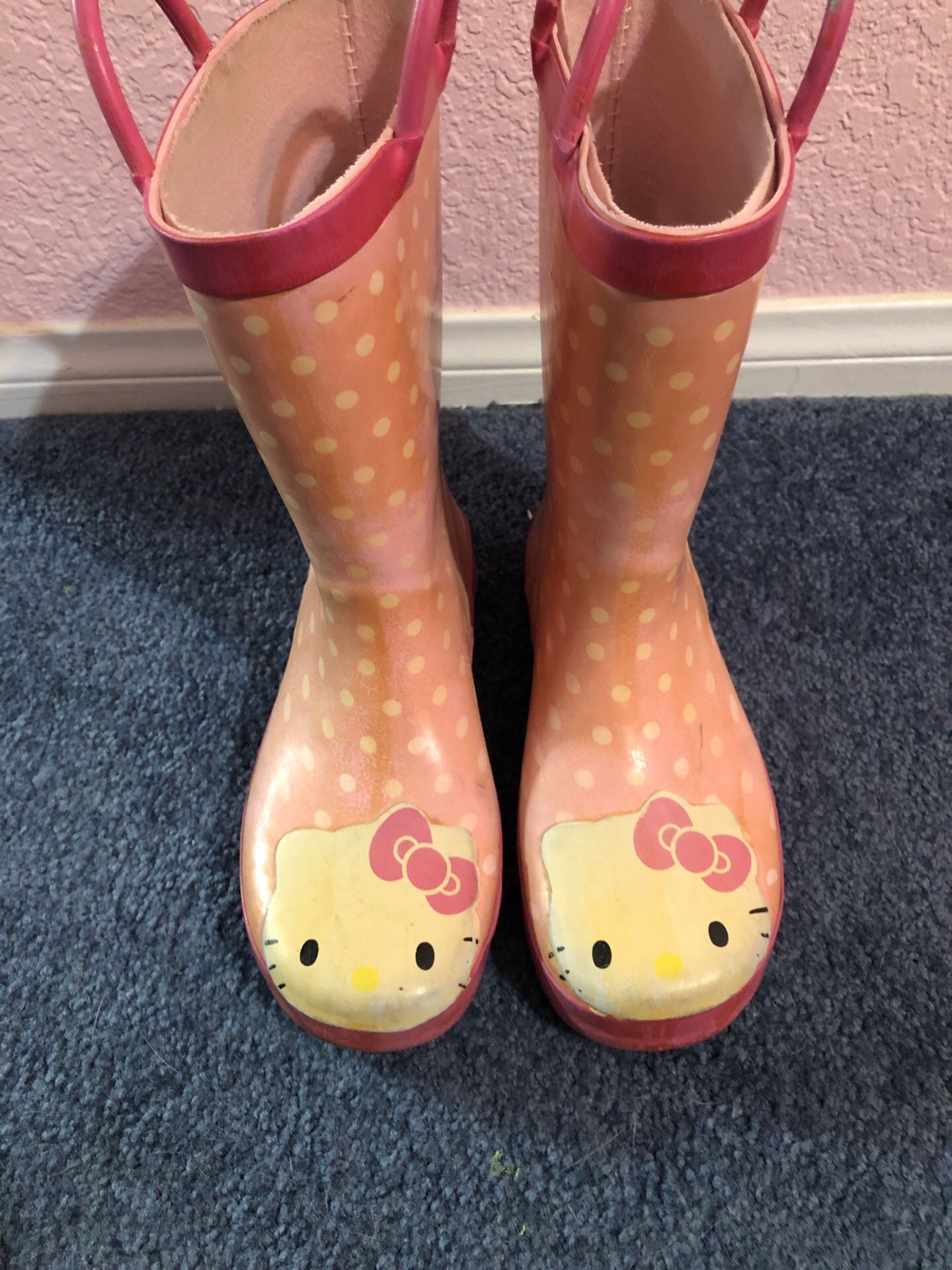 Hello kitty rain boots