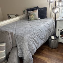 Full Bed