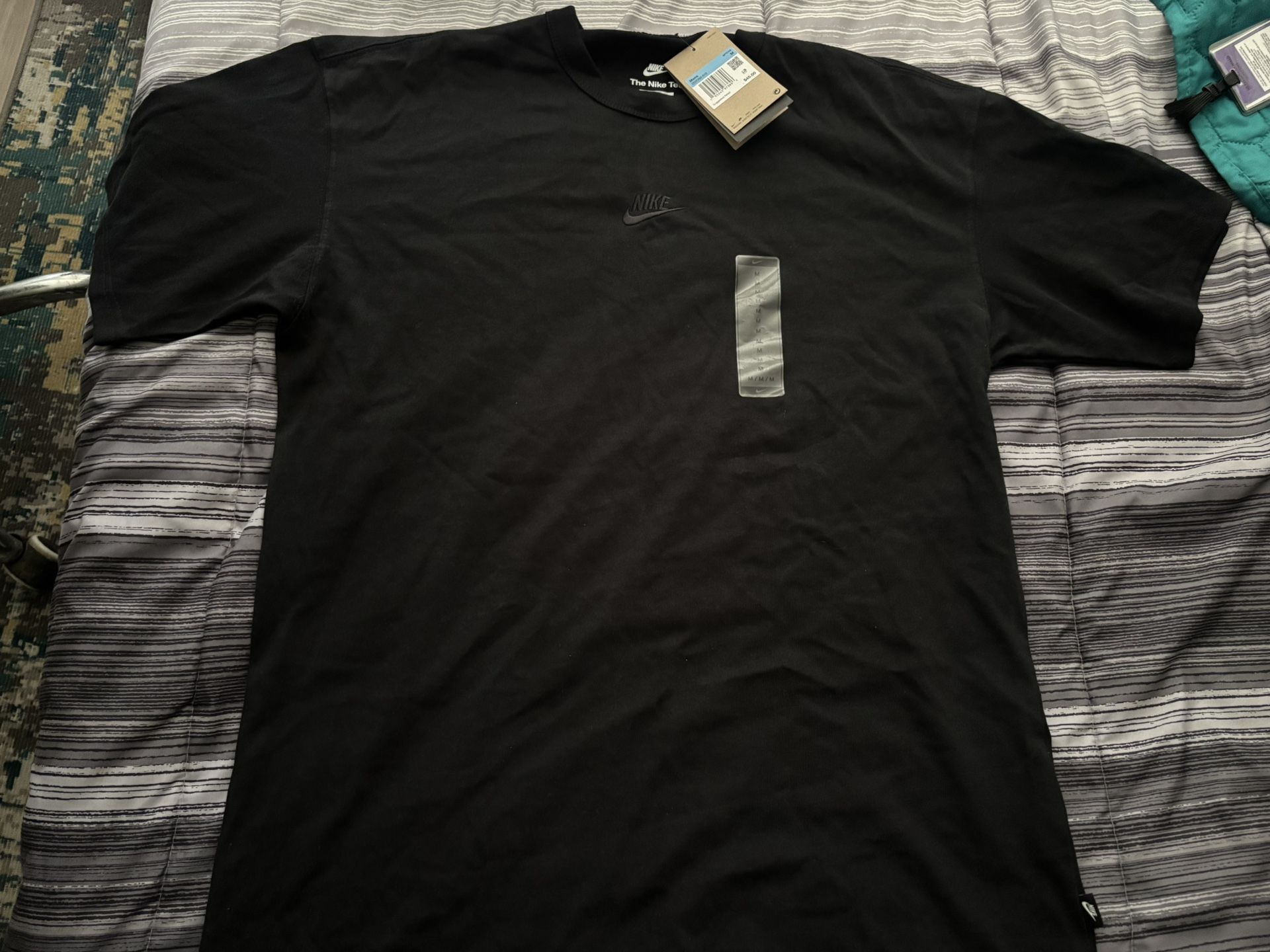Nike T SHIRT