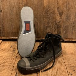 Converse - Men Shoes - Size 9