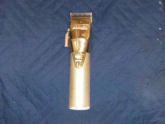 Hair clippers