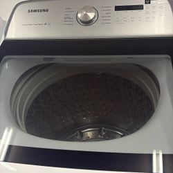 SAMSUNG washer and dryer set