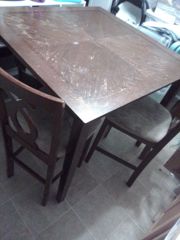 Wooden Chairs Set Of 2 And A Kitchen Table 