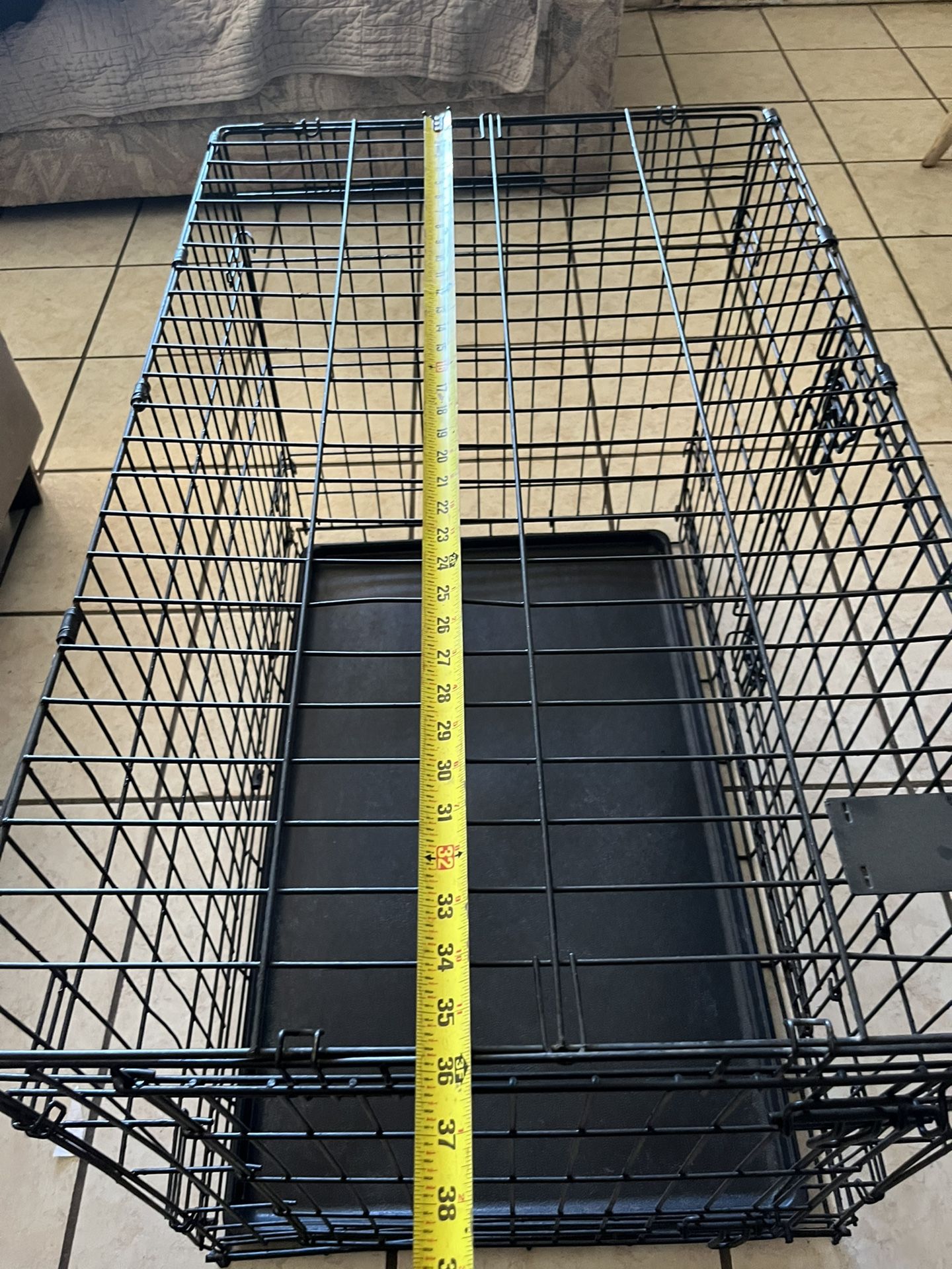 dog Cage 36 Inches Long 24 Inches High 22 Inches Width 