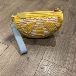 Bath And Body Works Straw Lemon Wristlet Bag 
