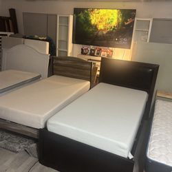 Tein Size Beds/ Camas Twin