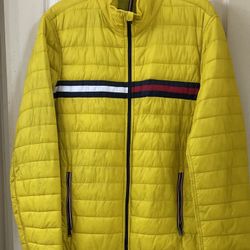 Tommy Hilfiger Yellow Light Puffer Jacket L