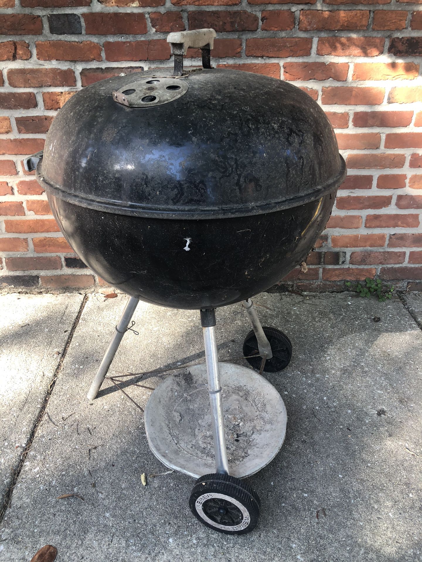 FREE - Weber grill