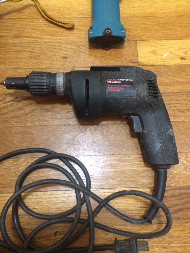 Power Tools Do Not Know If they Work $10 each or will do deal for all . Message me anytime if interested or if you want more picture or videos of it t