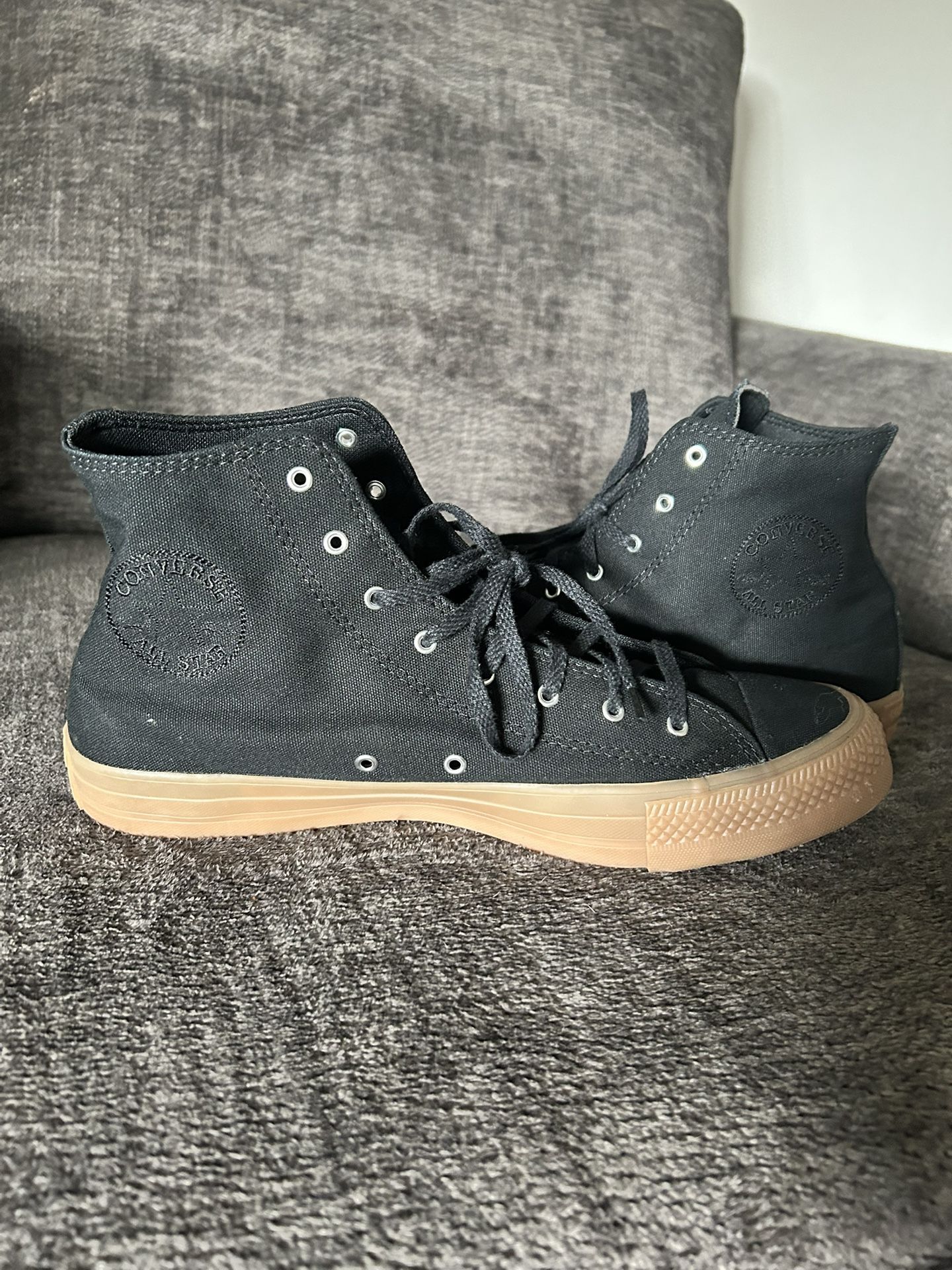 Men’s Black Converse (Size 11)