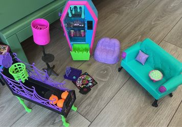 Monster High Game Room