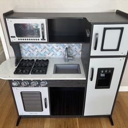 Melisa & Doug Kitchen