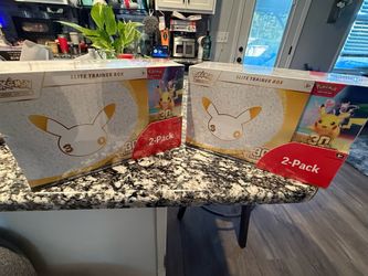 Pokémon TCG 30th Anniversary Elite Trainer Box 2-Pack
