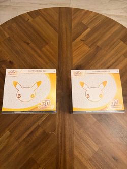 Pokémon 30th Celebration Elite Trainer Box