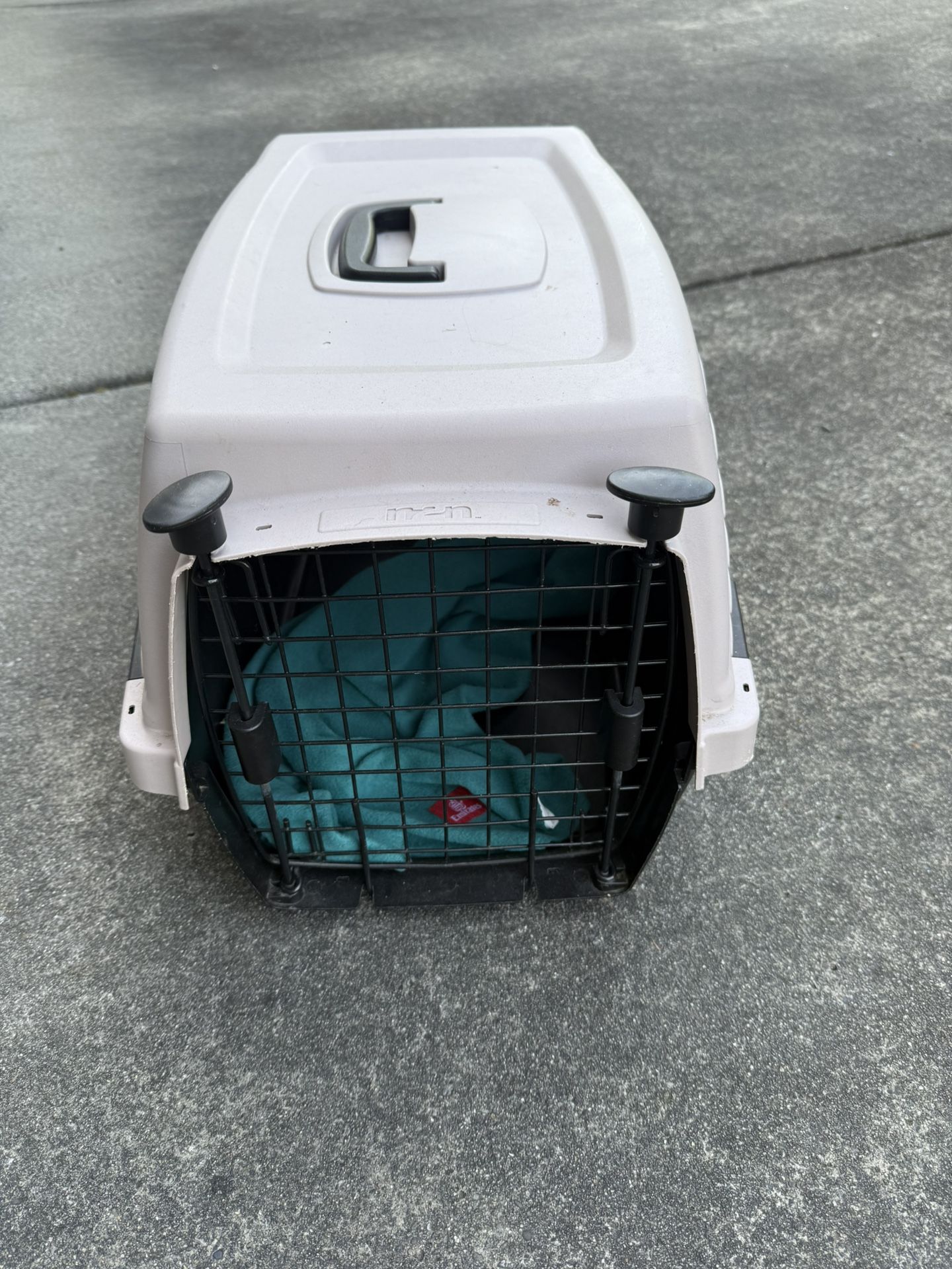 Dog/Cat crate