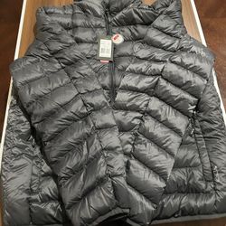 Jacket Tumi,size  Xl.  L. 