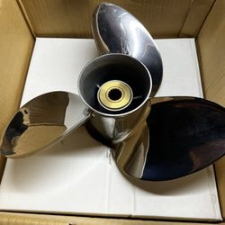 Suzuki Outboard Motor Propeller (new)