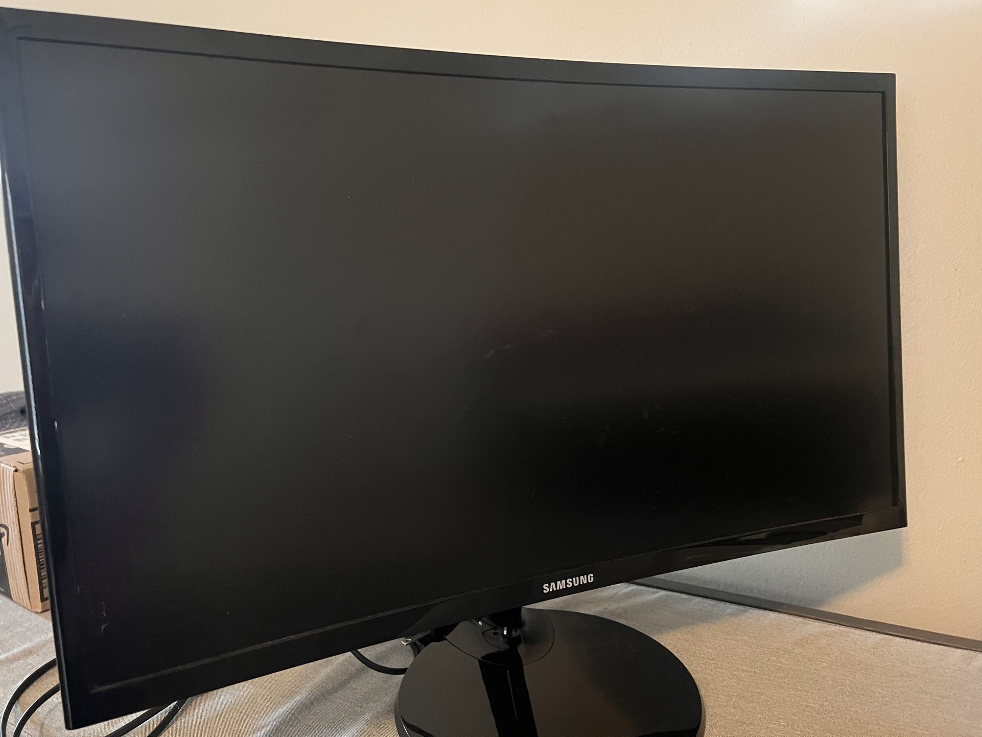 Samsung 24 inch curved monitor