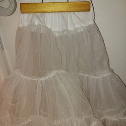 Crinolina/ Underskirt