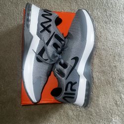 Air Max Alpha Trainer 4