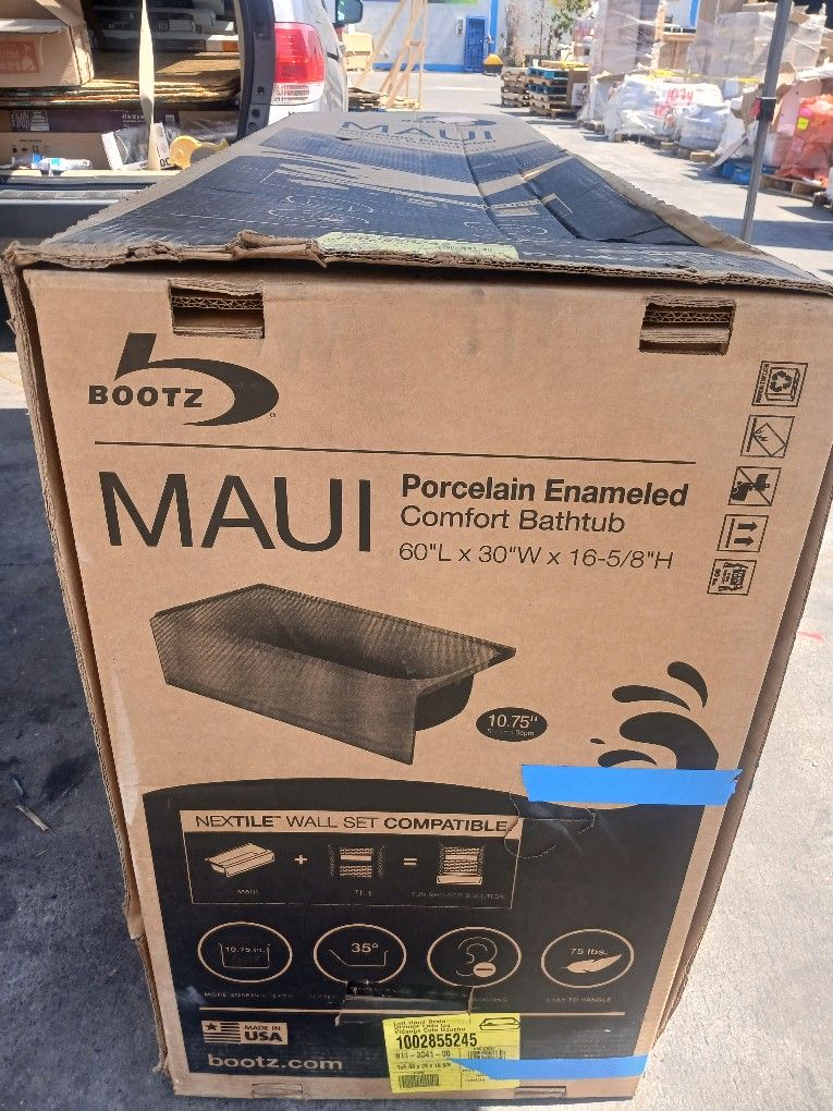 Bootz Maui 60 in. x 30 in. Soaking Bathtub with Left Drain in White
