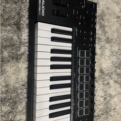 M-Audio Oxygen Pro 25 | Excellent Condition - MIDI Keyboard