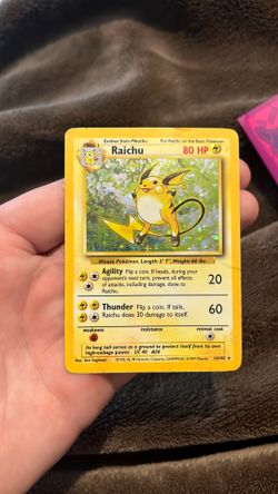 1999 Holo Raichu Base Set 14/102 Holo Rare 80 HP Agility Thunder