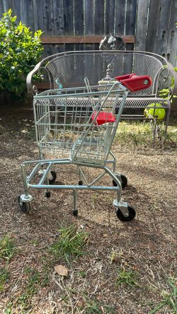 Melissa & Doug Shopping Cart