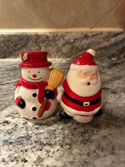 Salt and pepper shakers