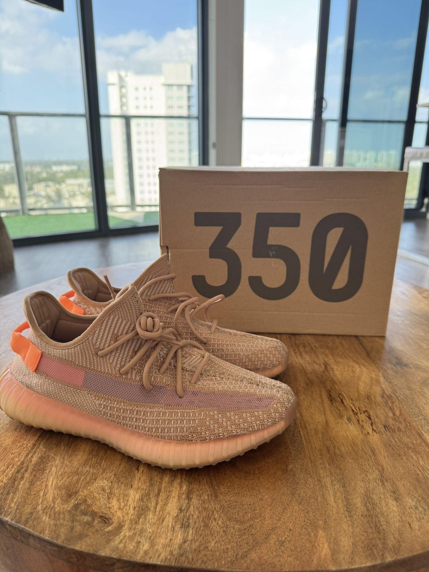Size 10.5 yeezy brand new Yeezy boost 350 V2 adidas 10.5 (43.5) New | Mercari main image 2